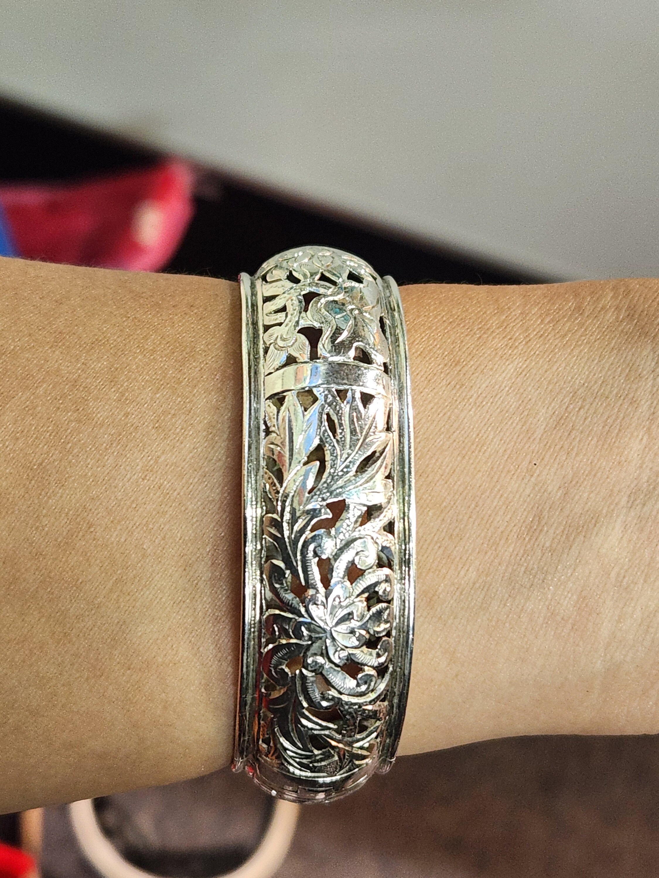MISIA HAWAII JUWELRY BANGLE 【Size 7.5\"】 Hawaiian Bangle - Hawaii Gold Jewelry - Hawaiian Gold Jewelry