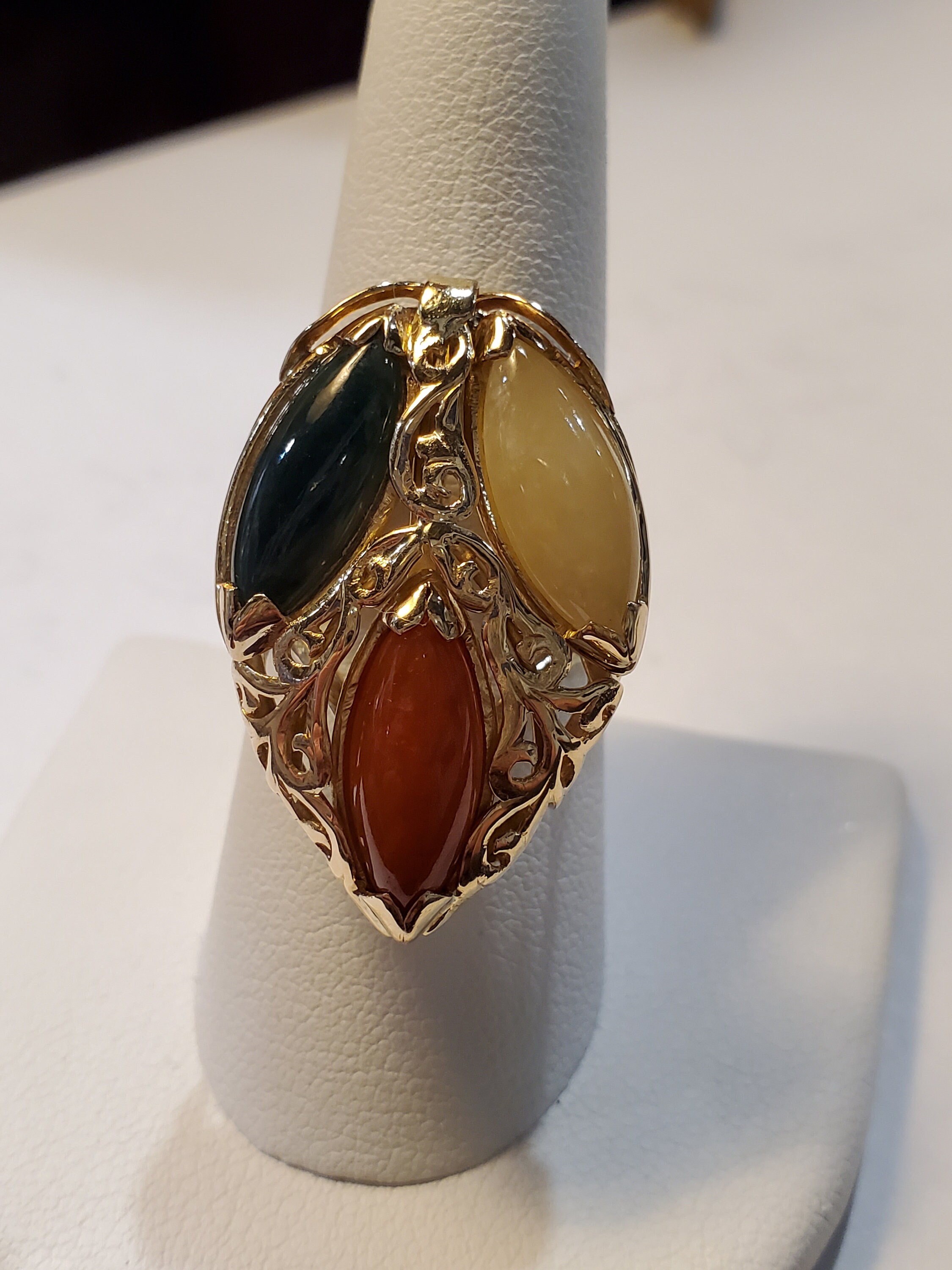 Ming's 14k Yellow Gold Tri-color Jade Ring/mings Jewelry of