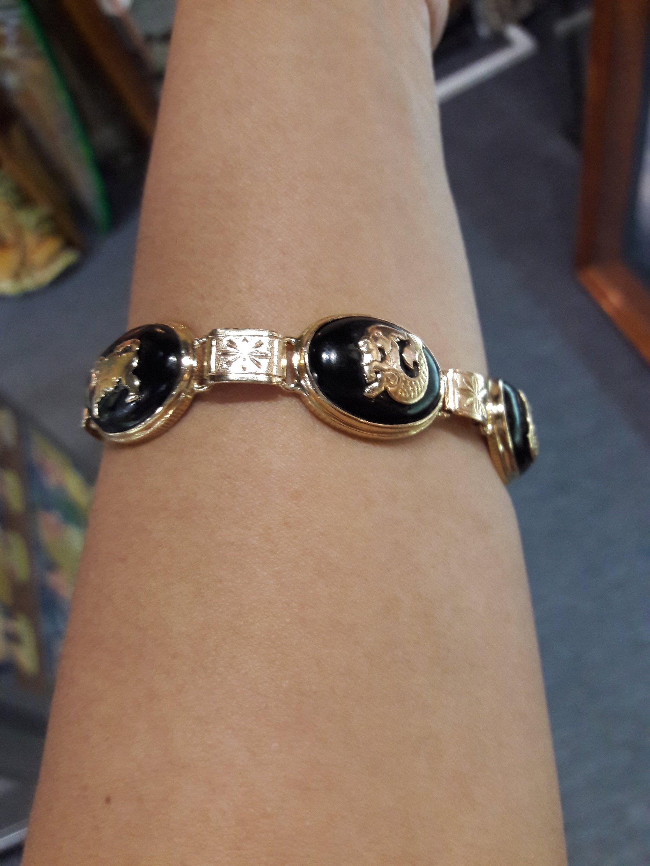 Ming's 14k Gold Zodiac Design Black Jade Bracelet - Etsy