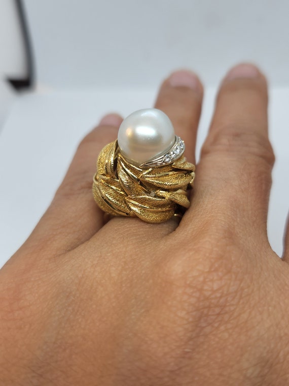 18k Gold South Sea Pearl Diamond Ring: Beehive Statement Ring