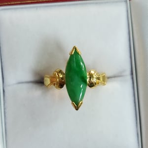 24k Solid Gold Green Jadeite Marquise Ring - Size 4.25