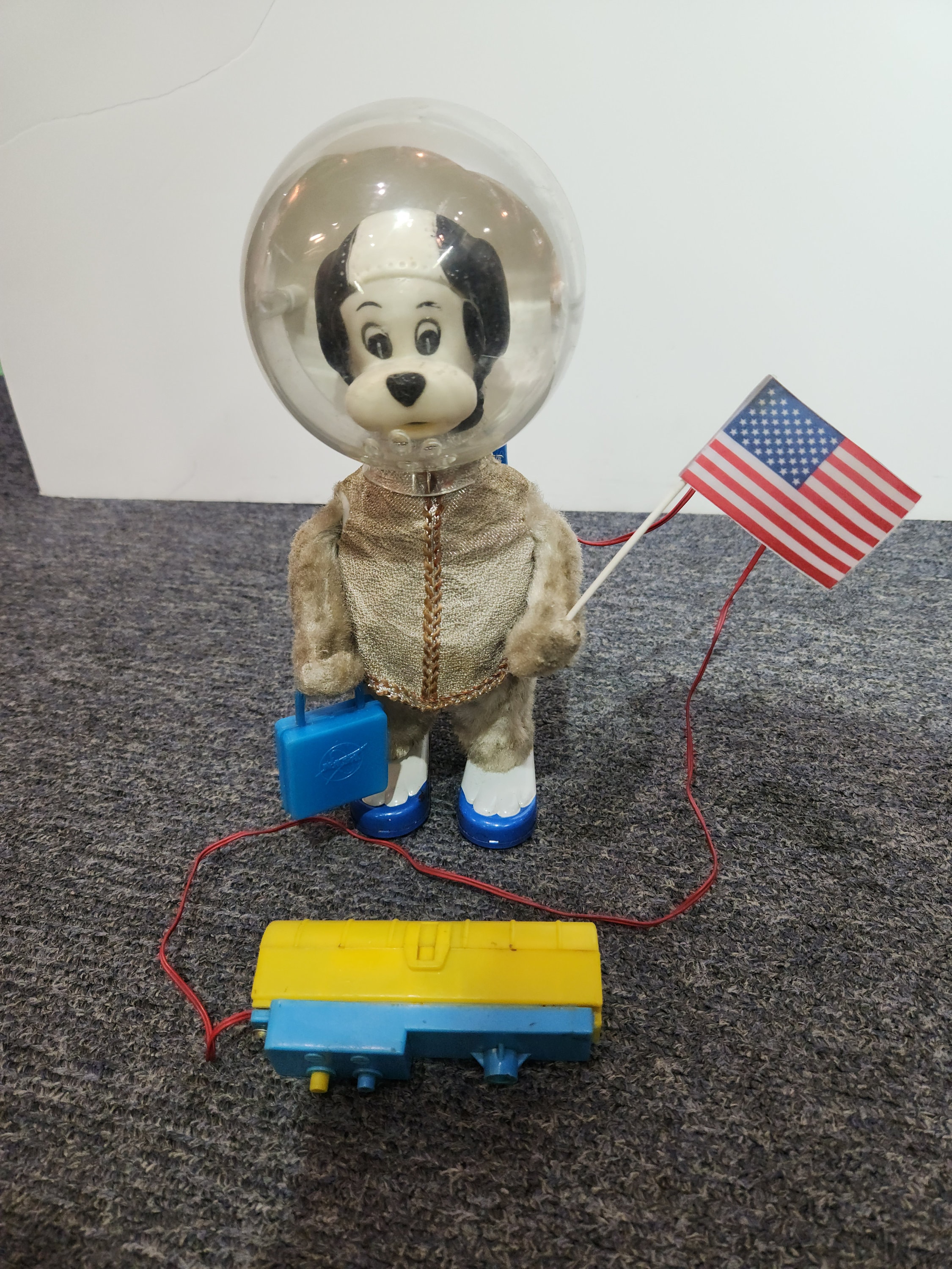 ヴィンテージ ASTRO DOG スヌーピー　電動玩具 元箱付き Vintage Yonezawa Astro Dog: 1960s Battery Operated Toy, Japan Made