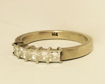 14K Gold Ring with 5 Square Diamonds