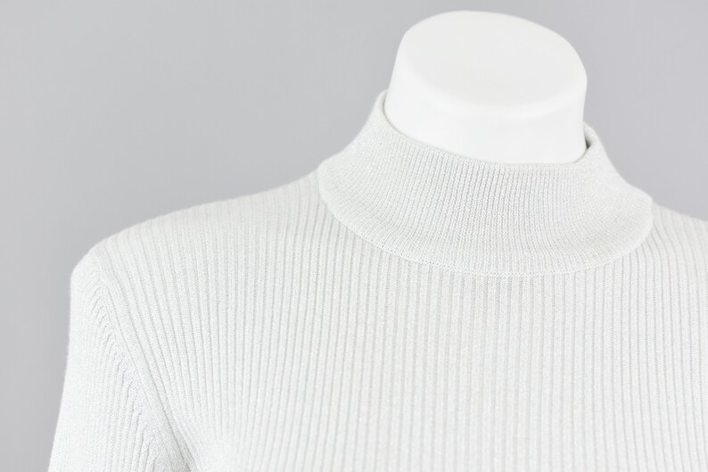 Vintage 90s Ribbed Mockneck Long Sleeve Shirt Deadstock Worthington Women/'s Large Silver Metallic Basic Layering Top