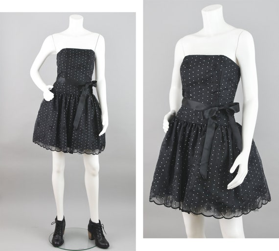 Sleeveless Black Gothic 90s Prom Dress, Floral Fi… - image 1