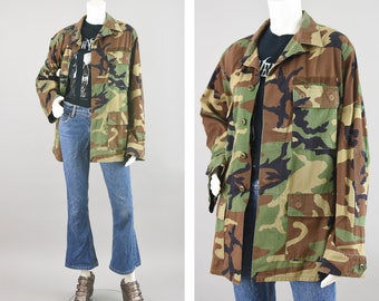 90s Camouflage Jacket, Vintage Military BDU Fatigue Camo Shirt Distressed, Men's Medium Long