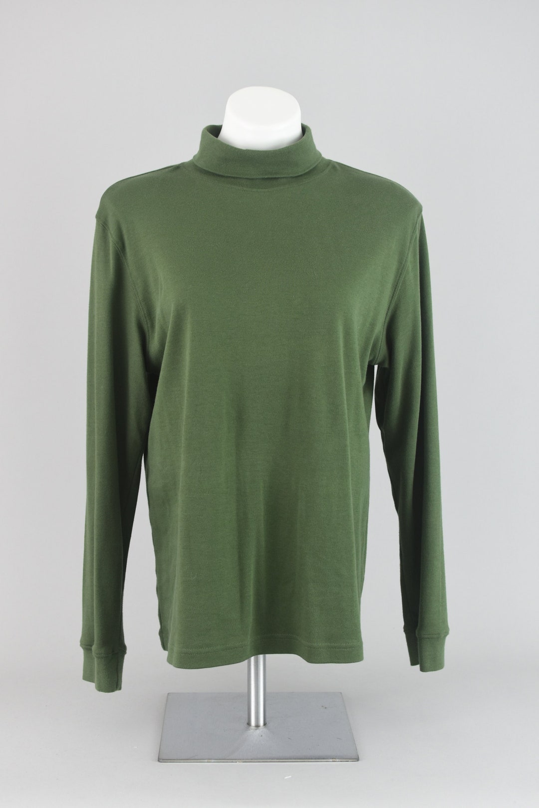 Vintage Green Tone Sleeveless Turtleneck Top main image 1