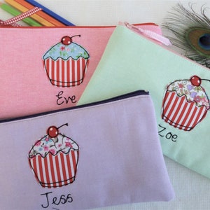 Cupcake Personalised Cosmetic Bag - Makeup Brush Holder with Choice of Fabric & Name - Cake motif - Perfect Custom Gift for Baker Her Mum