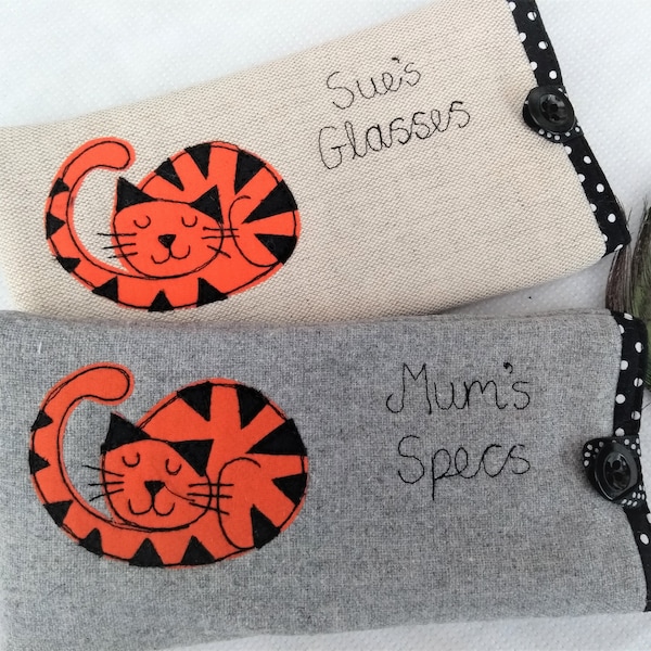 Personalised Marmalade Cat Glasses Case - Ginger Tom Sunnies Spectacles Pouch on Oatmeal Linen or Grey Wool - Choice of wording - Gift