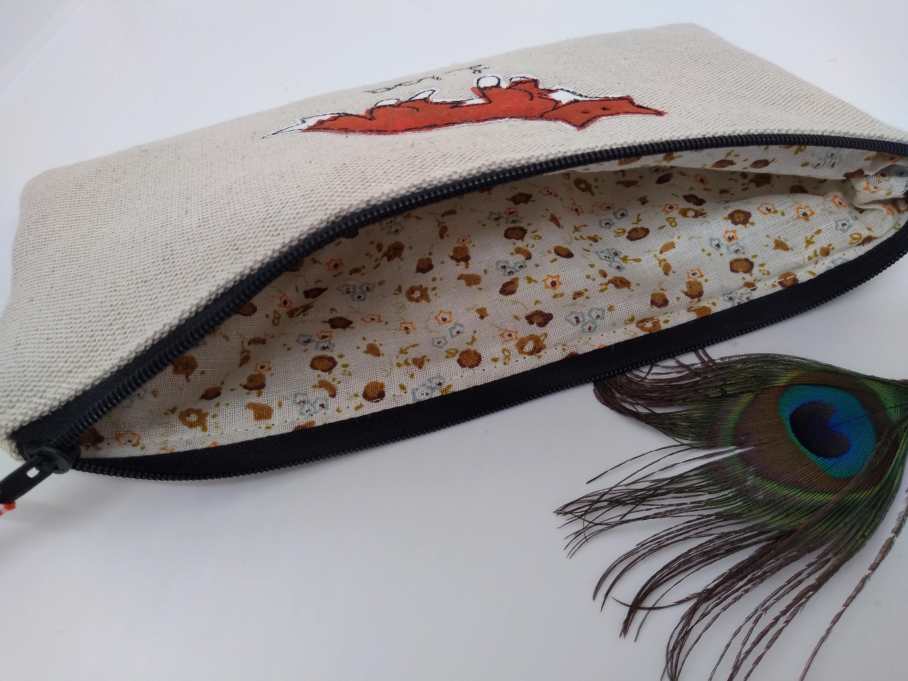 クラシック Personalised Fox Pencil of Choice With Pouch -pen Case 机上用品・文具収納