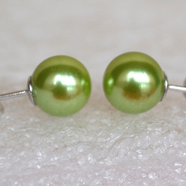 lime green pearl earrings,10mm lime green Glass Pearl earrings,bridesmaid earrings,Maid of honor jewelry, women earrings