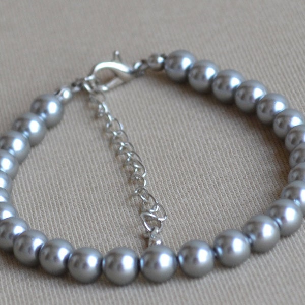 gray pearl bracelet,gray Glass Pearl bracelet,single strang Pearl bracelet,Wedding bracelet,bridesmaid brecelet,Jewelry