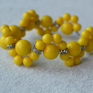 yellow pearl bracelet,Glass Pearl bracelet,Pearl flower bracelet,Wedding bracelet,bridesmaid bracelet,yellow bead bracelet, cheap pearl