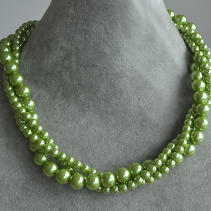 lime green pearl necklace,triple strands glass pearl necklace,lime green beaded necklace,lime green color necklace, statement necklace