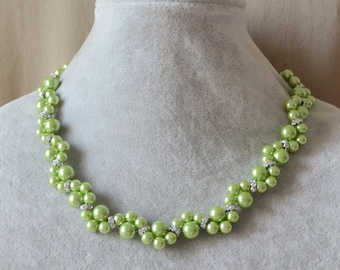 lime green pearl Necklace,Glass Pearl Necklace,Pearl flower Necklace,Wedding Necklace,bridesmaid necklace,lime green Jewelry