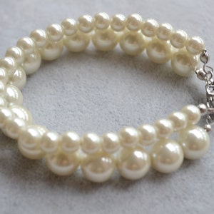 pearl bracelet,Glass Pearl bracelet, two strangs Pearl bracelet,Wedding bracelet,bridesmaid brecelet,Jewelry