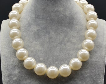 Big Pearl Necklace,20mm Pearl Necklace, large pearl necklace,faux pearl necklace, choker necklace, statement necklace,pearl jewelry