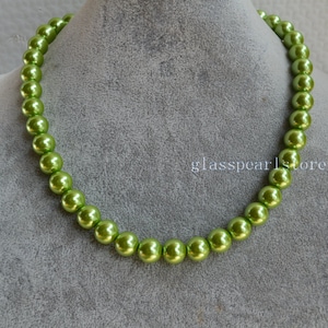 Single Strand 10 mm lime green Glass Pearl Necklace,bridesmaid necklace, Statement Necklace, jewelry,use for bridesmaid accessory in wedding