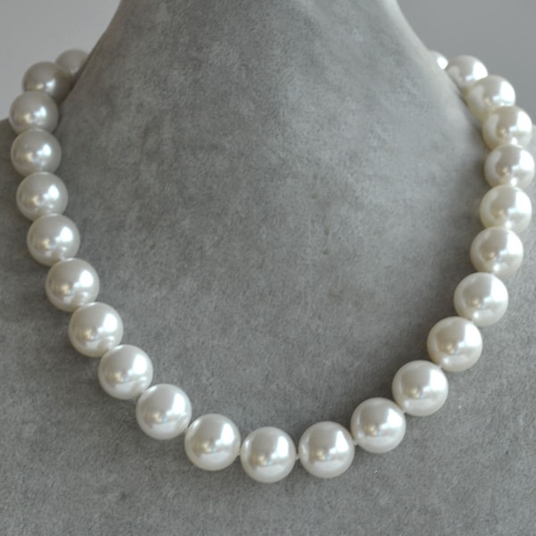 14mm Glass pearl Necklace, single strand big Pearl Necklace, Statement Necklace, mother necklace, large pearl nJewelry, had knotted necklace