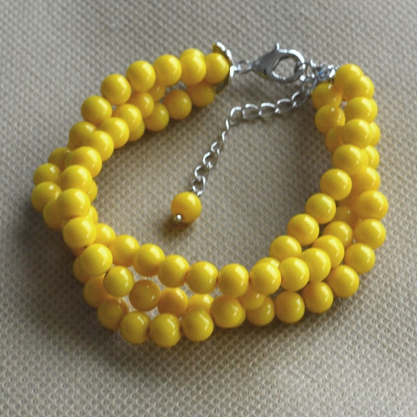 yellow Pearl bracelet,twist pearl bracelet, triple row yellow bead bracelet, Wedding bracelet, Bridesmaid bracelet, 6mm bead yellow bracelet