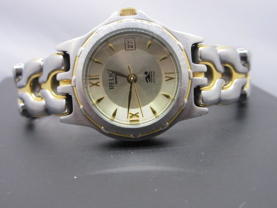 Relic Wet Ladies Watch ZR-11575 W/date 