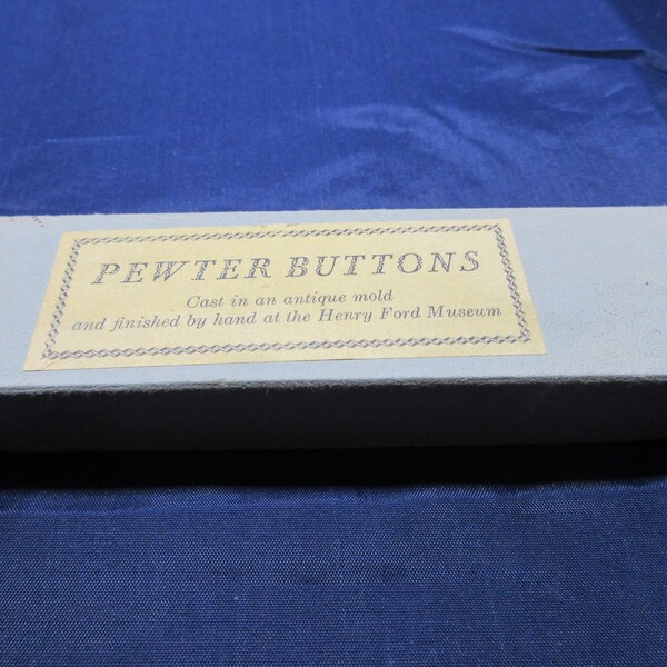 PEWTER BUTTONS (Siebener-Set)