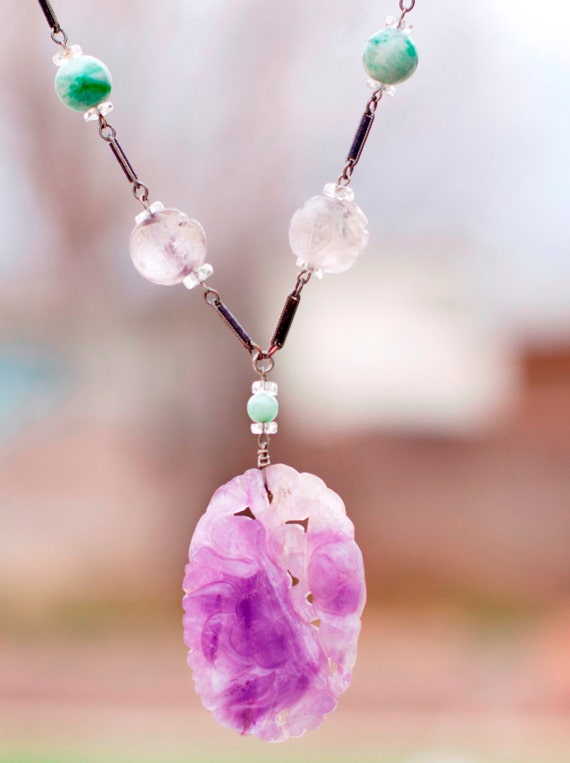 Antique Jade & Amethyst Necklace // Antique Jade /