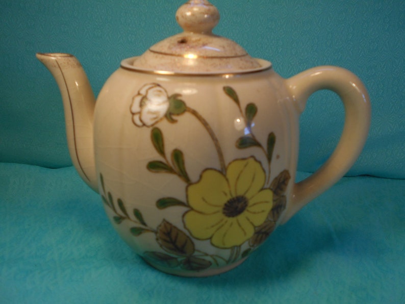 Vintage Teapot Made in Japancream Colored Teapot Floral Etsy