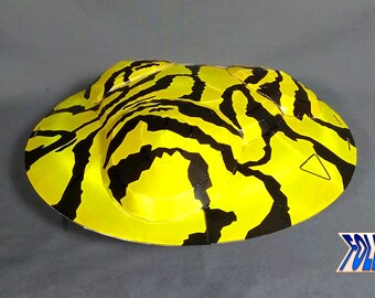Miss Invader's yacht cardmodel kit - Obnoxiously tiger-print decorated saucer spaceship papermodel
