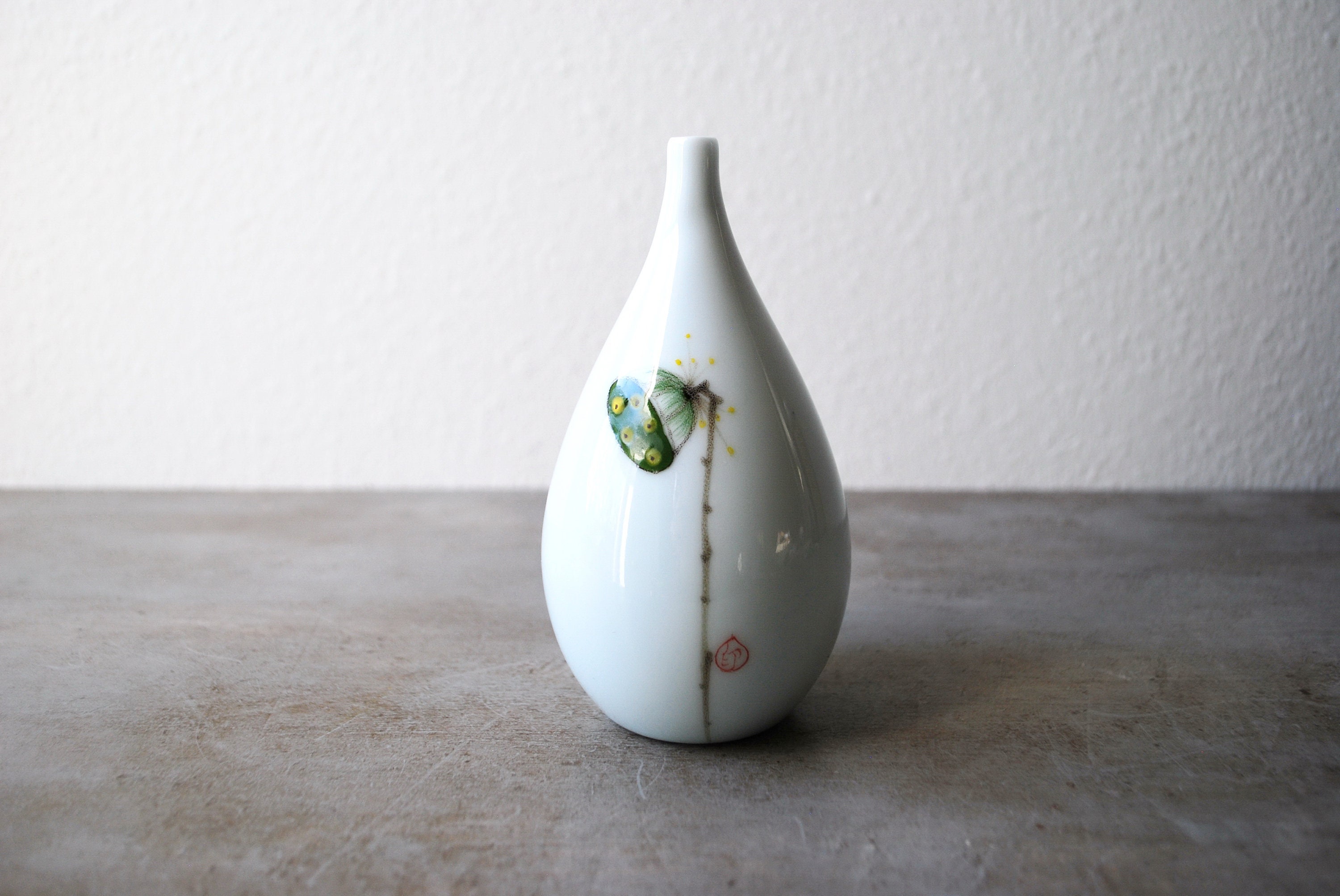 Vintage Japanese Thin Neck Vase / Delicate Porcelain / Floral Etsy