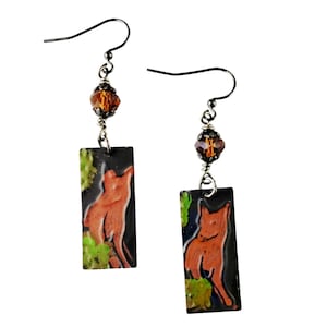 Fuchs im Gras Ohrringe: Handbemalte Eisentropfen, Schwarz