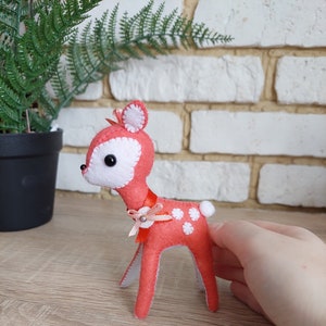 Felt pink and white stuffed plush animal toy deer doe fawn handmade home decor. Dollhouse. Diorama. Pet. Toy for custom Blythe doll.