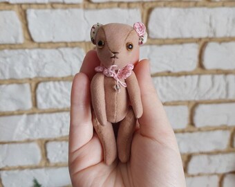 Handmade 50s styled teddy bear. Tiny animal bear toy. Beige teddy bear. Primitive folk toy.