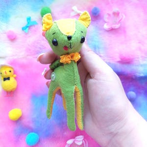 Felt green and yellow stuffed plush animal toy deer doe fawn. Dollhouse and Diorama pet. Toy for Blythe doll, bjd doll.