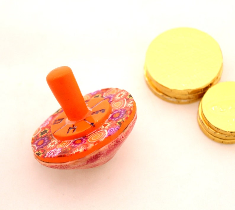 Hanukkah Gift Israeli Art Spinning Top Spinning Toy Hanukah Dreidel Hanukkah D\u00e9cor Polymer Clay Gifts Jewish Gift Judaica Israel