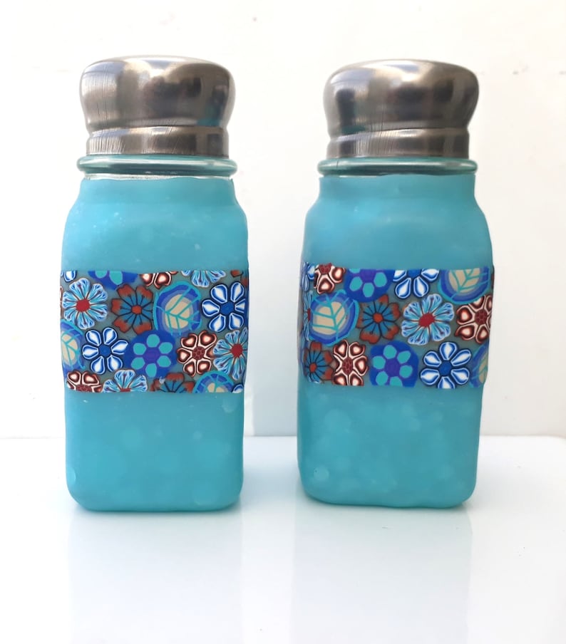 DevarimYafimo Salt and Pepper Shakers - Thumbnail 2