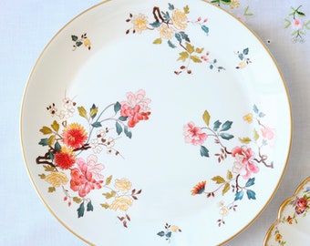 ON SALE - Vintage English plate - Royal Albert China Garden - New Romance.