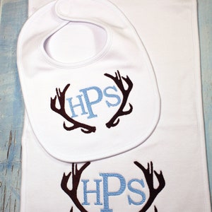 Antler Bib and Burp Cloth/ Personalized Bib and Burp Cloth, baby bib and burp cloth, baby shower gift, Personalized baby gift