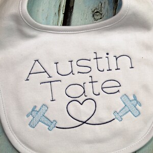 Bib / Personalized baby bib and burp cloth/  Bib, Personalized baby shower gift, Monogrammed bib and burp cloth