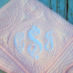 Personalized baby Quilt, Quilt, Baby Quilt, Personalized Quilt, Monogrammed Quilt, Baby Blanket, Crib Blanket, Baby Gift, Throws.
