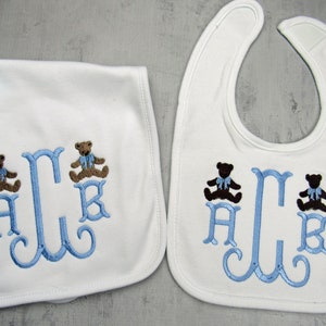 Personalized Bib / Personalized baby bib and burp cloth/ Bear Bib, Personalized baby shower gift, Monogrammed bib and burp cloth image 1