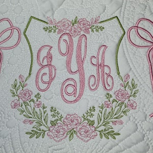 Personalized baby quilt, Personalized Quilt, Quilt, Baby Quilt, Monogrammed Quilt, Baby Blanket, Quilted Crib Blanket, Baby Gift, Throws.