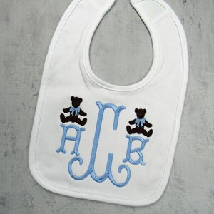 Personalized Bib / Personalized baby bib and burp cloth/ Bear Bib, Personalized baby shower gift, Monogrammed bib and burp cloth image 3