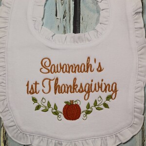 Thanksgiving Baby Bib and Burp Cloth, First Thanksgiving bib, Holiday Bib, Personalized Baby Shower Gift, Personalized Baby Gift Bild 9