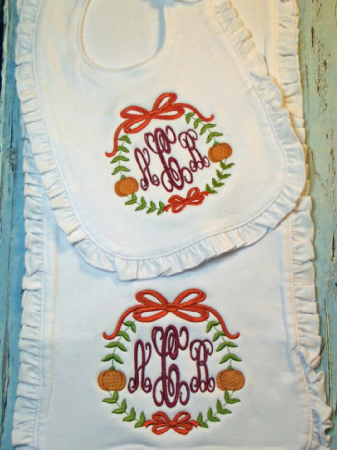 BLUE THANKSGIVING SILICONE BIB SET main image 1