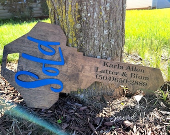 Personalized Wood Realtor Sign / Wooden Real Estate Agent Sign / Realtor Gift / Real Estate Office Sign / Sold By Sign Home Key Sign