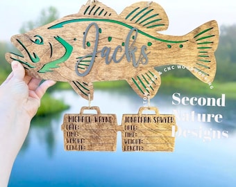 Signe de stats de naissance de poisson achigan de jumeaux / faire-part de jumeaux / signe d'hôpital de nouveau-né / signe de naissance en bois / accroche-porte de pêche de signe de bébé