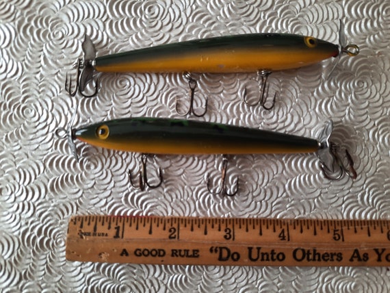 Vintage Topwater Fishing Lure Lot of 2: Cotton Cordell Buy Howdy,  Frog/yellow 4.5 in Length, 1/2 Oz. Hard to Find Color 