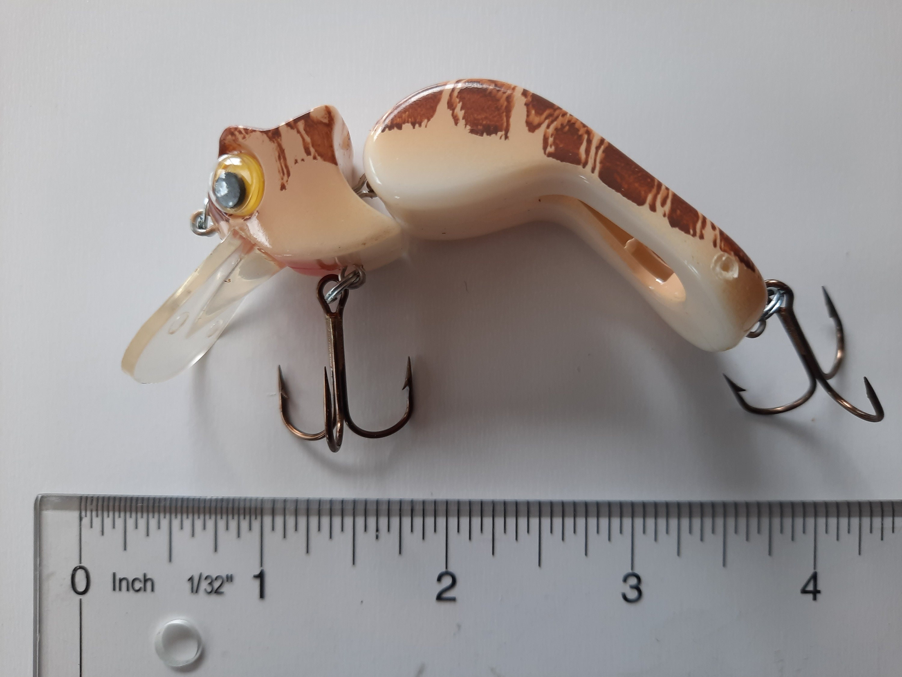 Buy Vintage 1990s Crankbait Fishing Lure: Renosky Cranking Guido, Natural  Brown Spotted Frog 3/8 Oz., 3.5, Unfished in Display Container Rare Online  in India 
