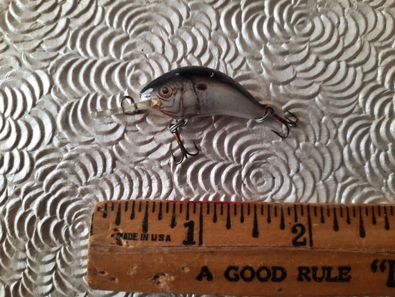 Vintage Crankbait Bait Fishing Lure: Micro Sized Ugly Duckling